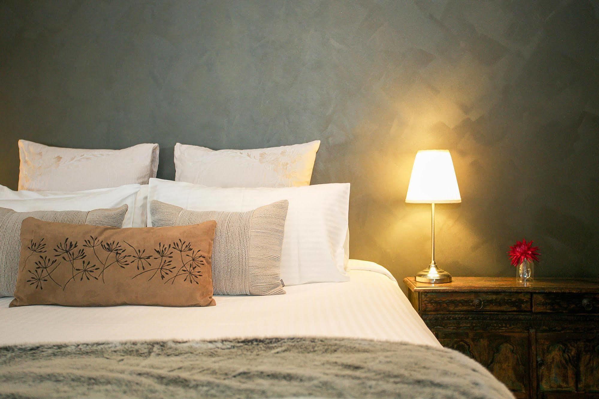 Hotel Lilies Luxury Retreats *