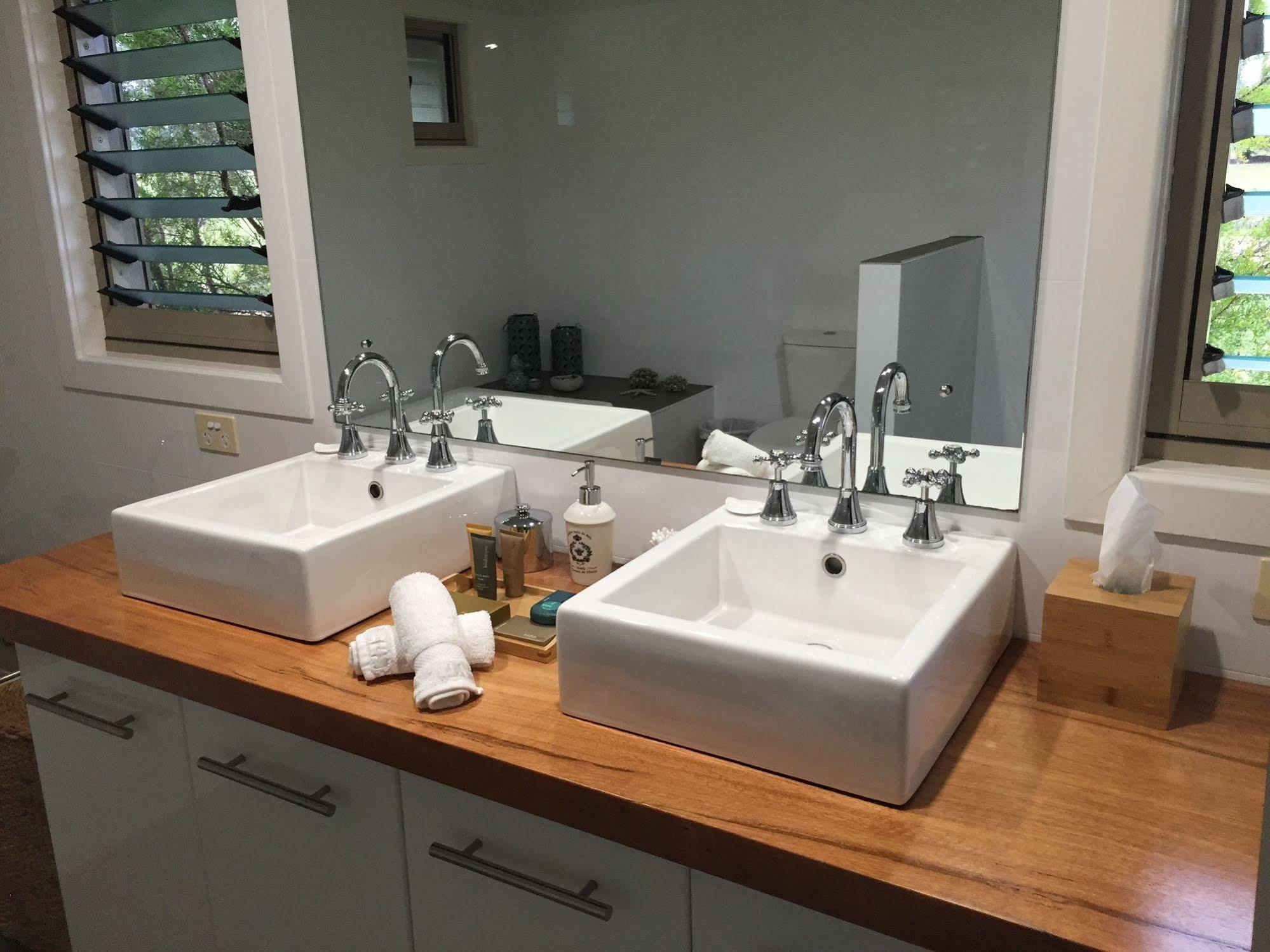 Lilies Luxury Retreats
