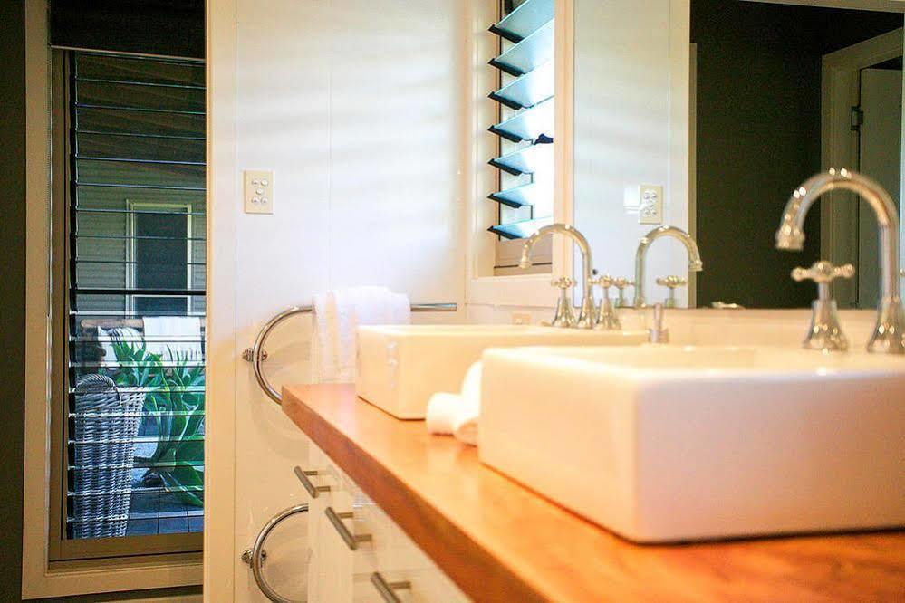 Lilies Luxury Retreats Greta