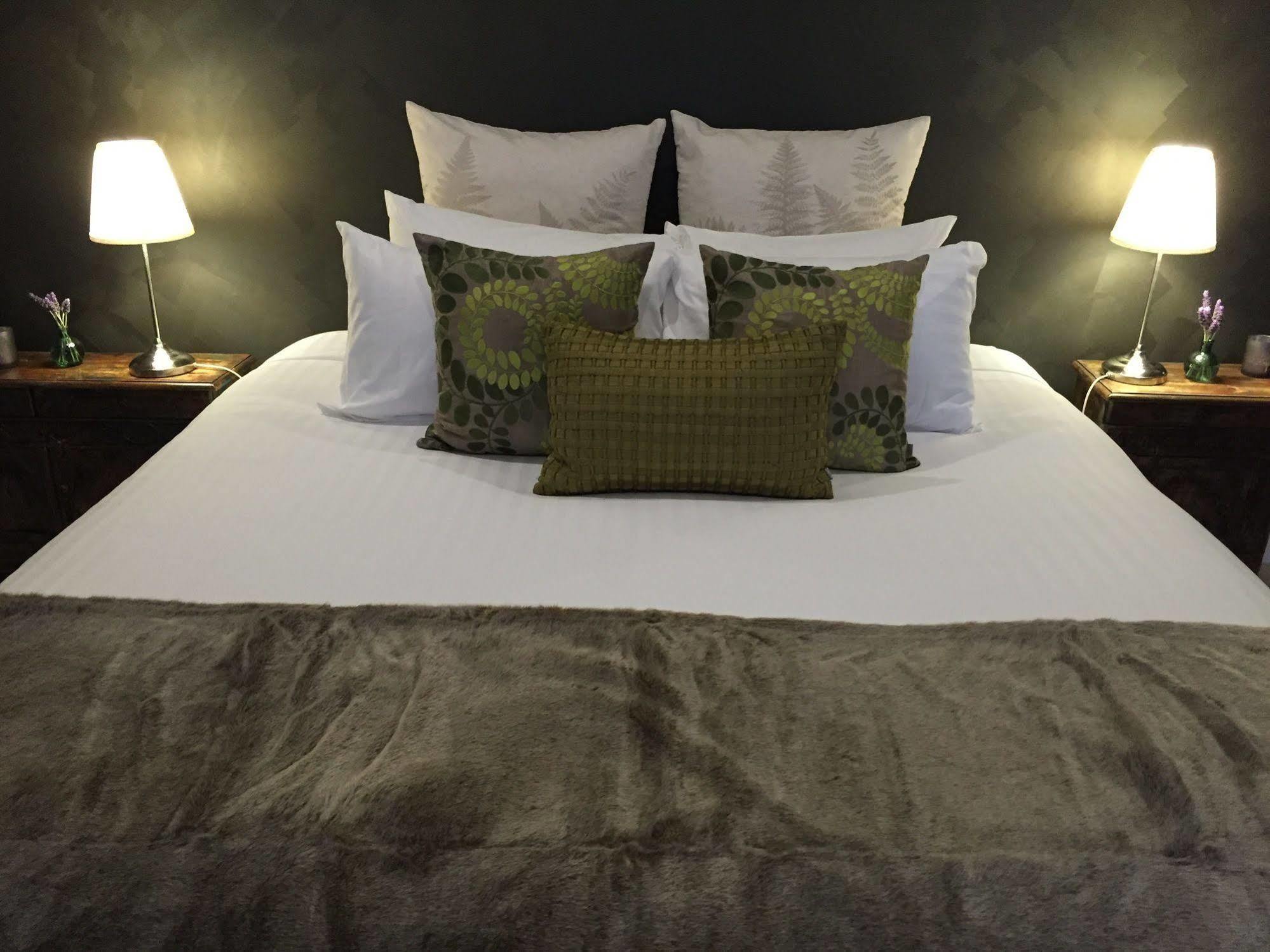 Lilies Luxury Retreats Hotel Greta